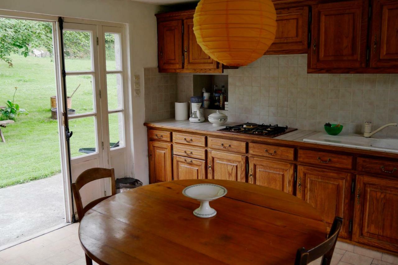 La petite maison O bord de l'eau Bernieres-le-Patry Extérieur photo